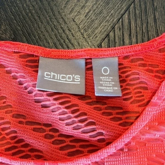 Chico's Top Size 0 - Picture 2 of 4